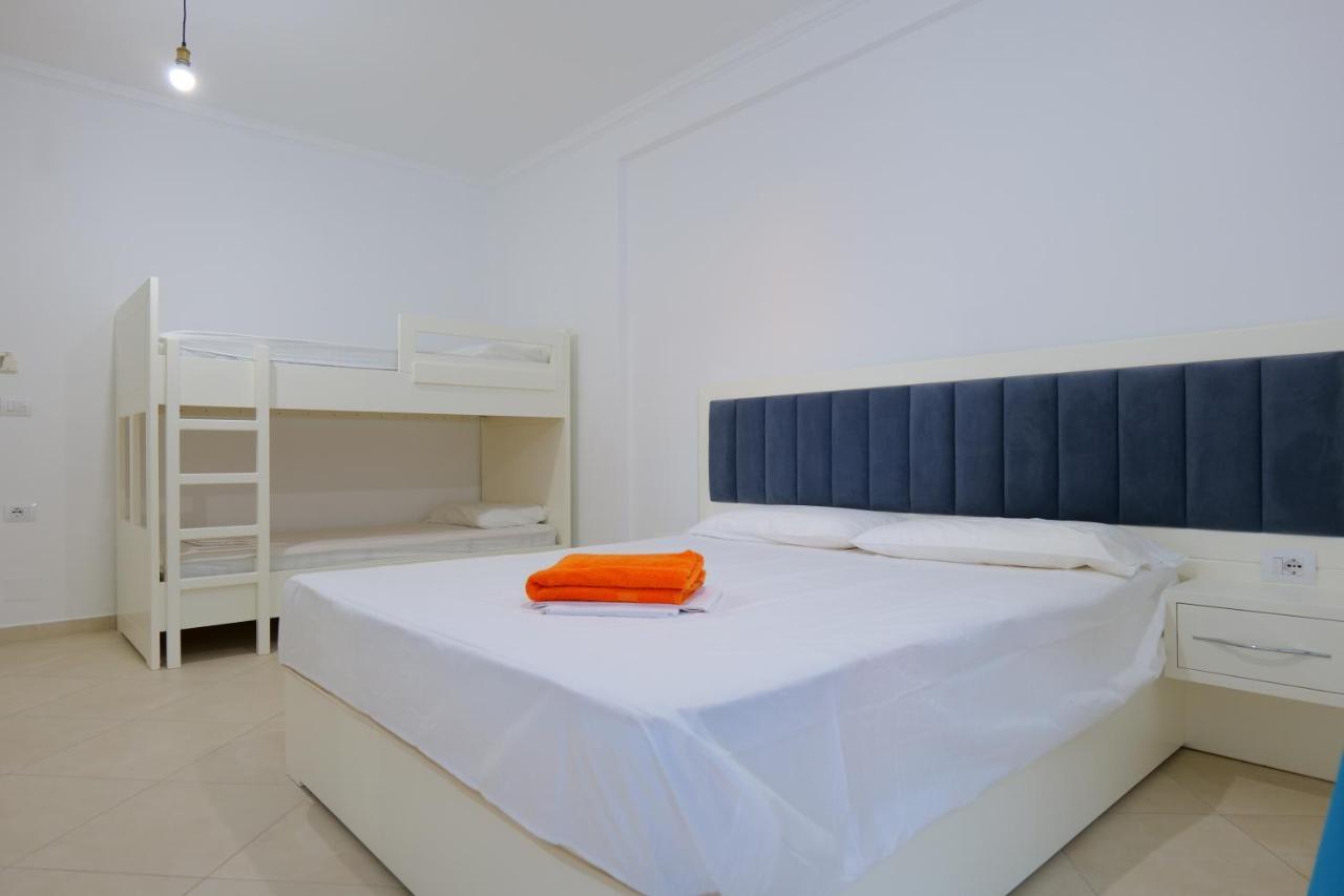 Davide Rooms ซารานเดอ ภายนอก รูปภาพ