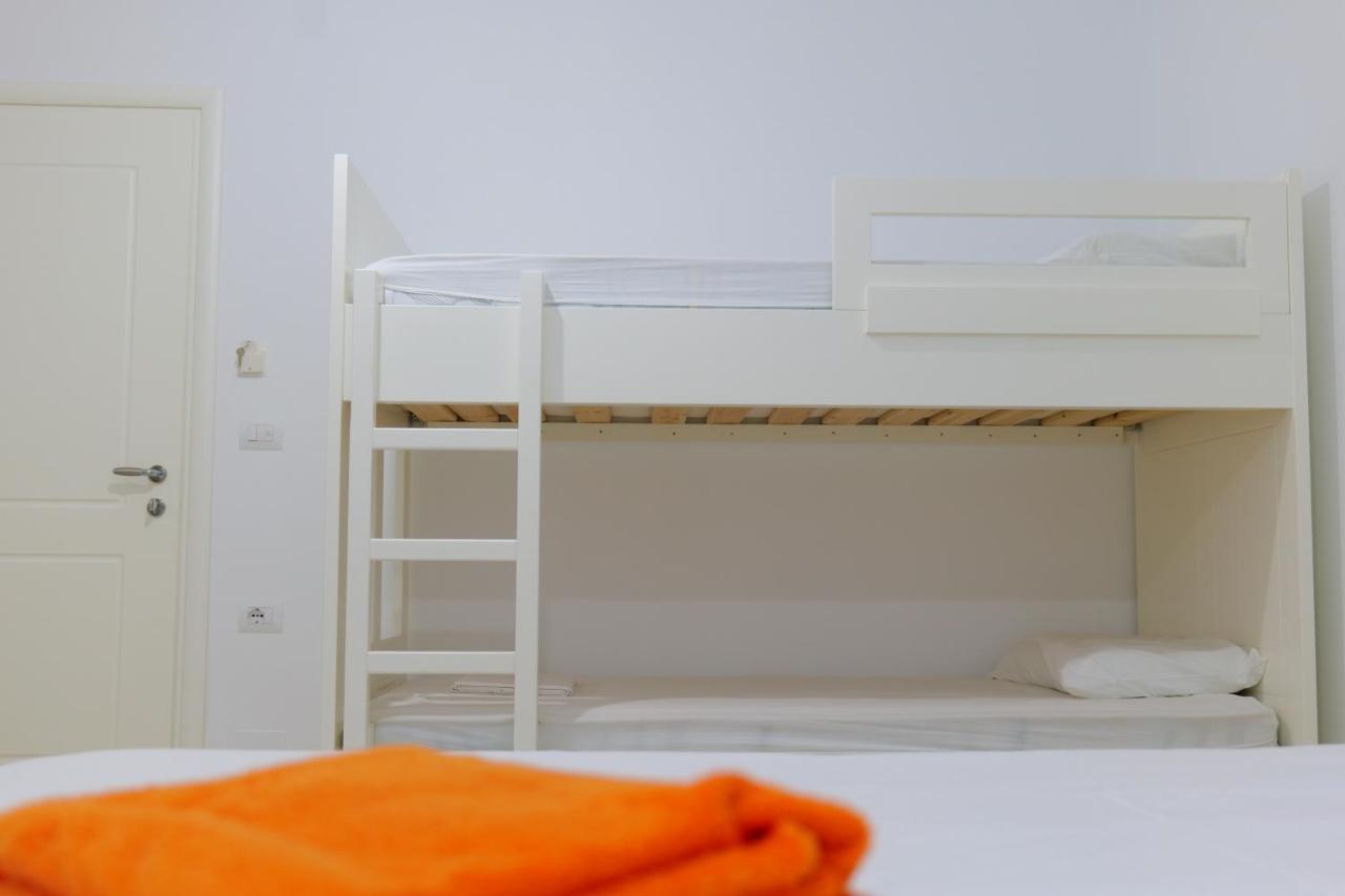 Davide Rooms ซารานเดอ ภายนอก รูปภาพ