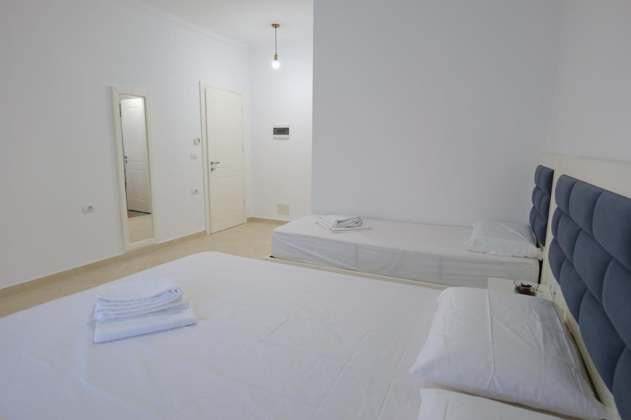 Davide Rooms ซารานเดอ ภายนอก รูปภาพ