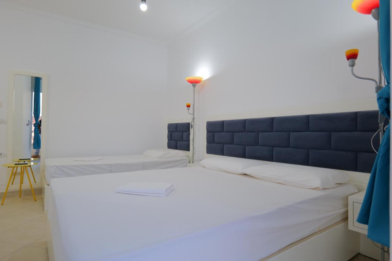 Davide Rooms ซารานเดอ ภายนอก รูปภาพ